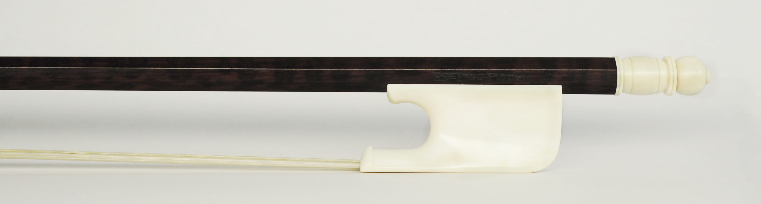 Archet violon Dörfler DV15 4/4 pernambouc baguette ronde avec